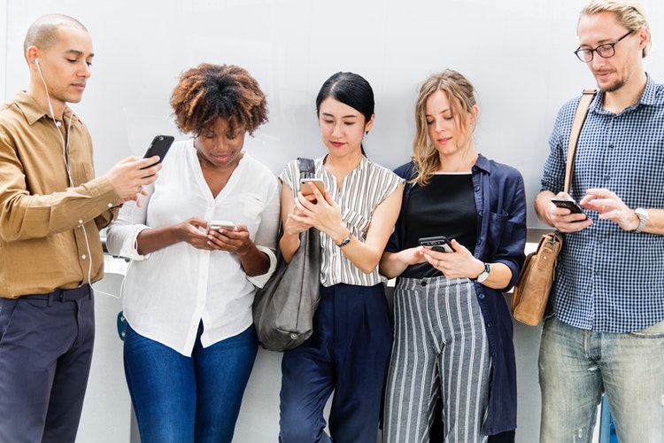 11 Benefits Of Social Media Localization For Your Business